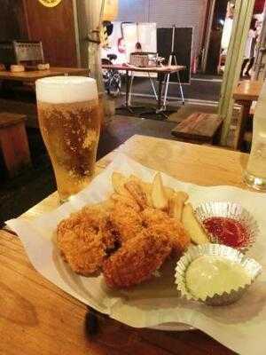 かき小屋フィーバー  アメ村店