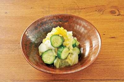 山内農場 南海なんば南口駅前