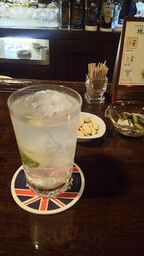 南 サンボア洋酒店