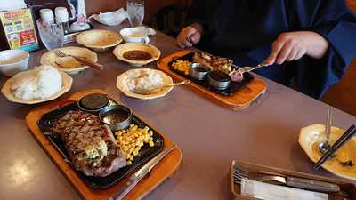 ビッグボーイ 宇多野店