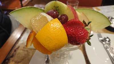 フルーツパーラーいけだ