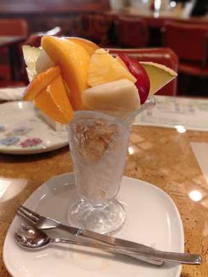 フルーツパーラーいけだ