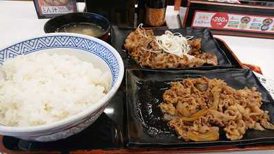 吉野家　西田辺店