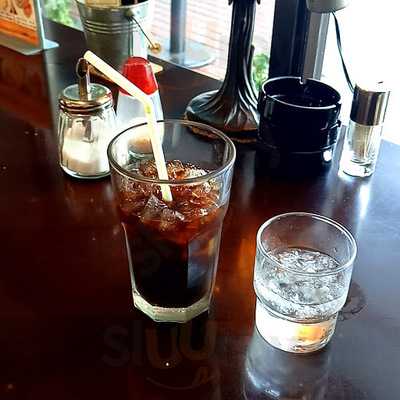 カフェ&レストラン 明治屋