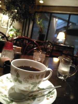 カフェ&レストラン 明治屋