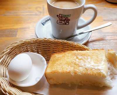 コメダ珈琲店 栄五丁目店