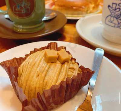 コメダ珈琲店 栄五丁目店