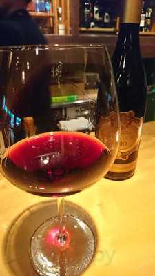 Wine Bar ”beagle. ”