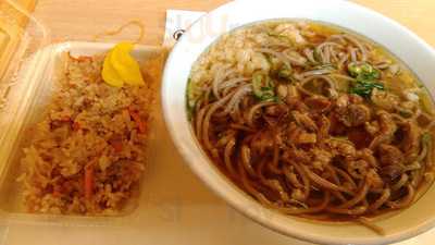 つるまる饂飩 道修町店