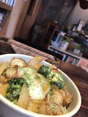 カフェ アノニマ