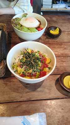 カフェ アノニマ