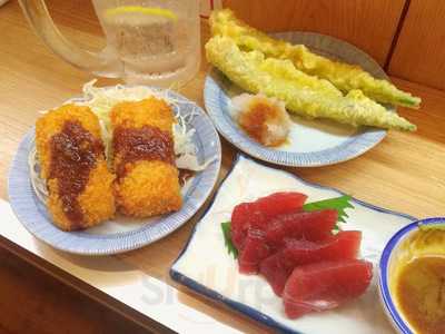 立呑み ほるもんbar おかだ