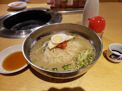 鶴橋ホルモン本舗 別館