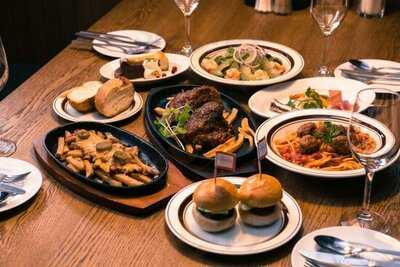 Cafe&diner Flowers 中之島バンクス