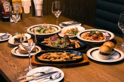 Cafe&diner Flowers 中之島バンクス