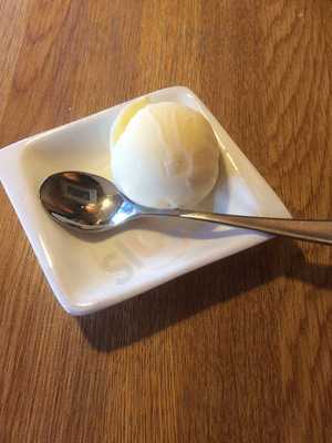 トラットリア ノイ