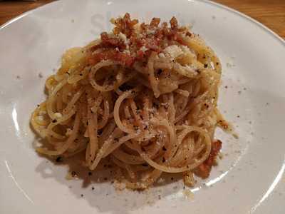 トラットリア ノイ