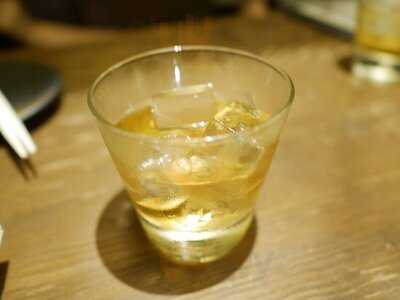 地鶏と梅酒のうまい店阿鳥 千日前店