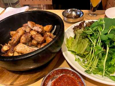 韓国料理 ケンちゃん食堂 阿波座店