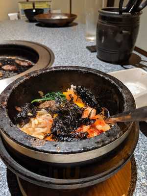 黒毛和牛 焼肉 善 なんば千日前