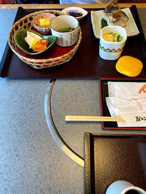 かごの屋 三国本町