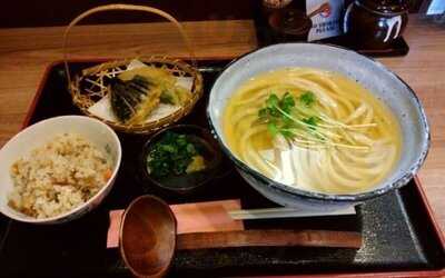 讃岐麺屋 あうん