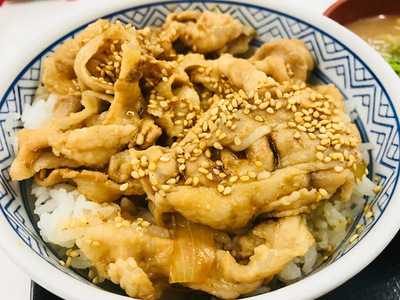 吉野家　京都百万遍店