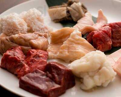 焼肉ホルモン 龍の巣 京橋店