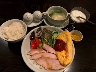 南国サンサン食堂