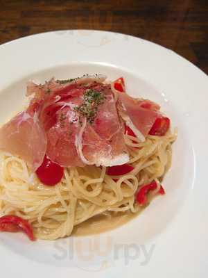 イタリア食堂おいり