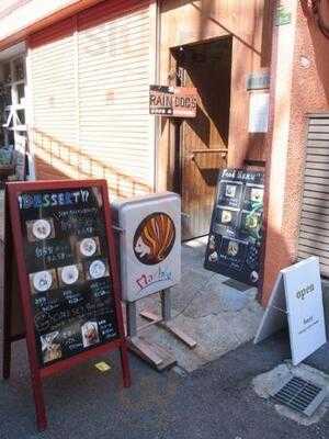 カフェ&バー マーブル