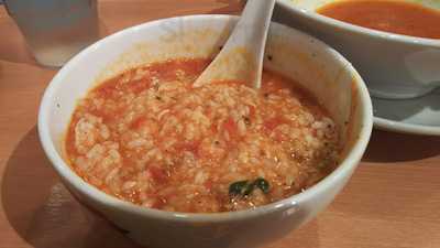 太陽のトマト麺 なんば御堂筋グランドビル支店