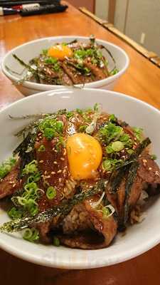 勇麻衣屋 十三店