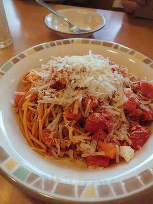 サイゼリヤ 牛ケ瀬山柿店