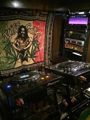 Ragga Ragga 北新地店