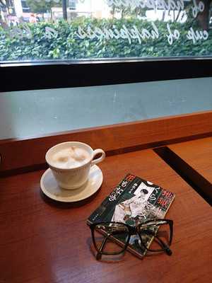 カフェ・ベローチェ西本町店