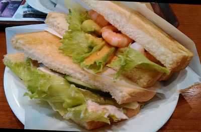 カフェ・ベローチェ西本町店