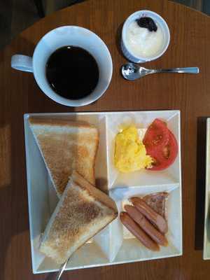 カフェ・ベローチェ西本町店