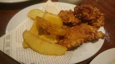 Pダイニング 京都アバンティ店