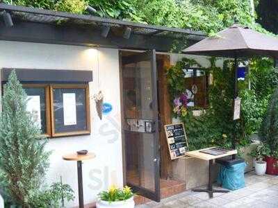 てぃーあんだ　靭本町店