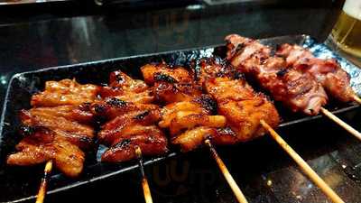 大衆炭火やきとん ぶった お初天神店