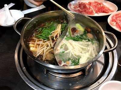 火鍋専門店 熙 よろこぶ 心斎橋店