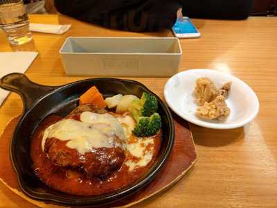 ポムズファーム クリスタ長堀店