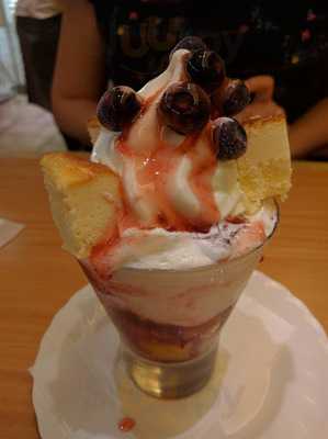 ポムズファーム クリスタ長堀店