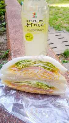 サンカフェ 西中島店