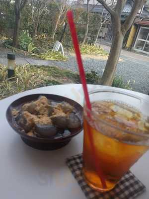 テトラミリュー