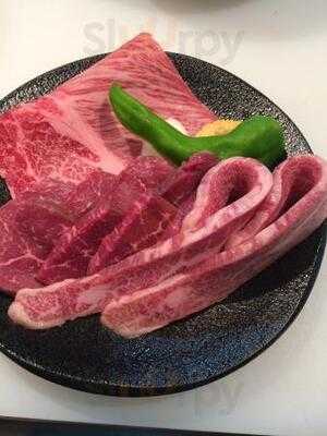 焼肉 茶柱