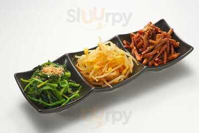 ハラペコ食堂 心斎橋店