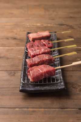 備長炭牛串焼 酒蔵 縁