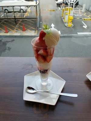 フルーツパフェ ホシノムラ